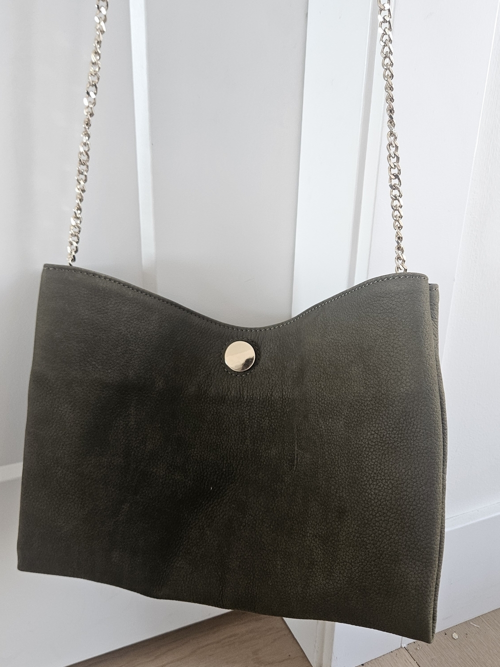 Zara Olive Suede Shoulder Bag with Gold Chain Strap 100% Cow Leather - Picture 2 of 9